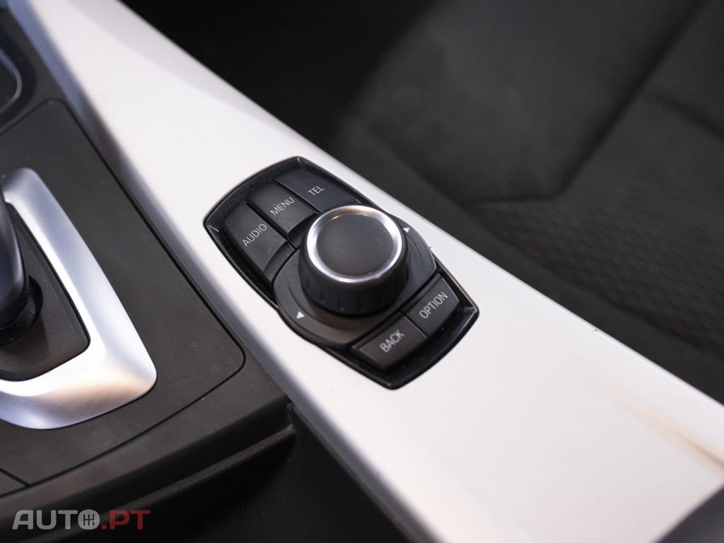 BMW 420 d Pack Desportivo M Auto