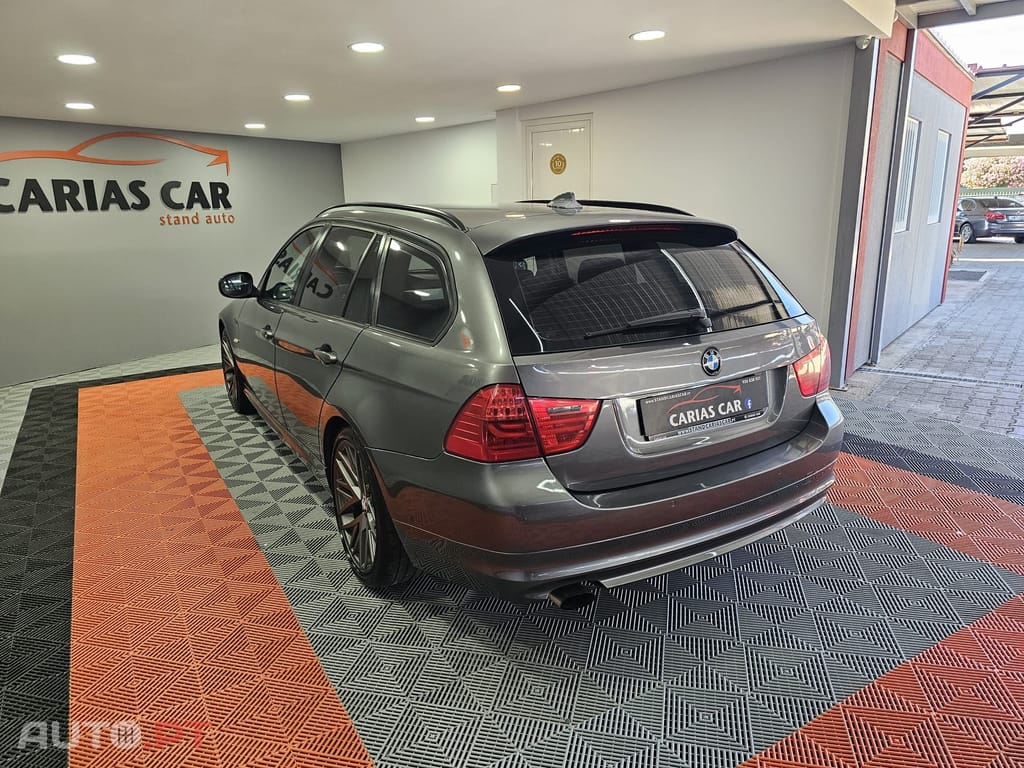 BMW 318 d Touring Line Sport