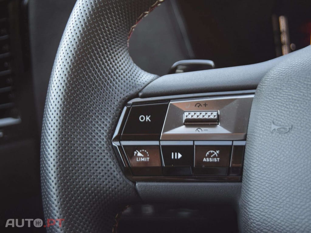 DS DS4 E-Tense Performance Line EAT8