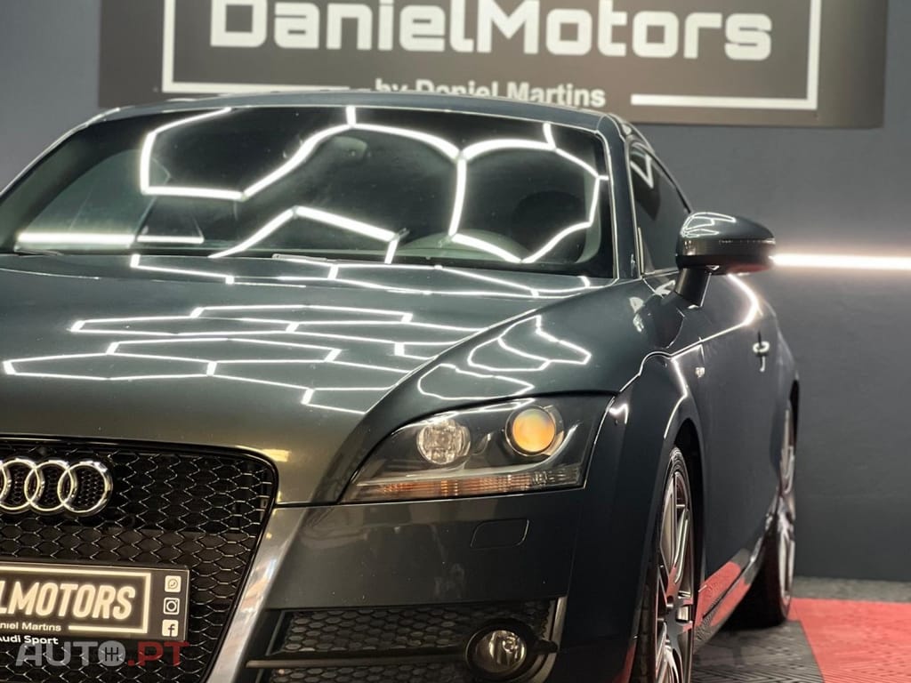 Audi TT 2.0 TDI quattro S-line