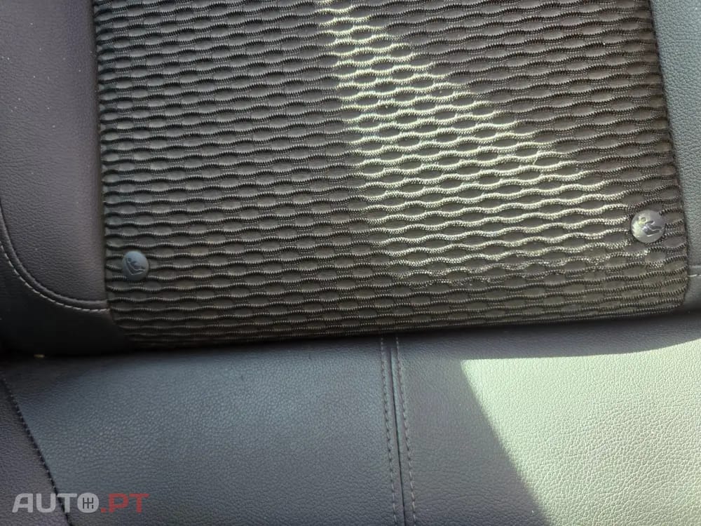 Opel Insignia Outro
