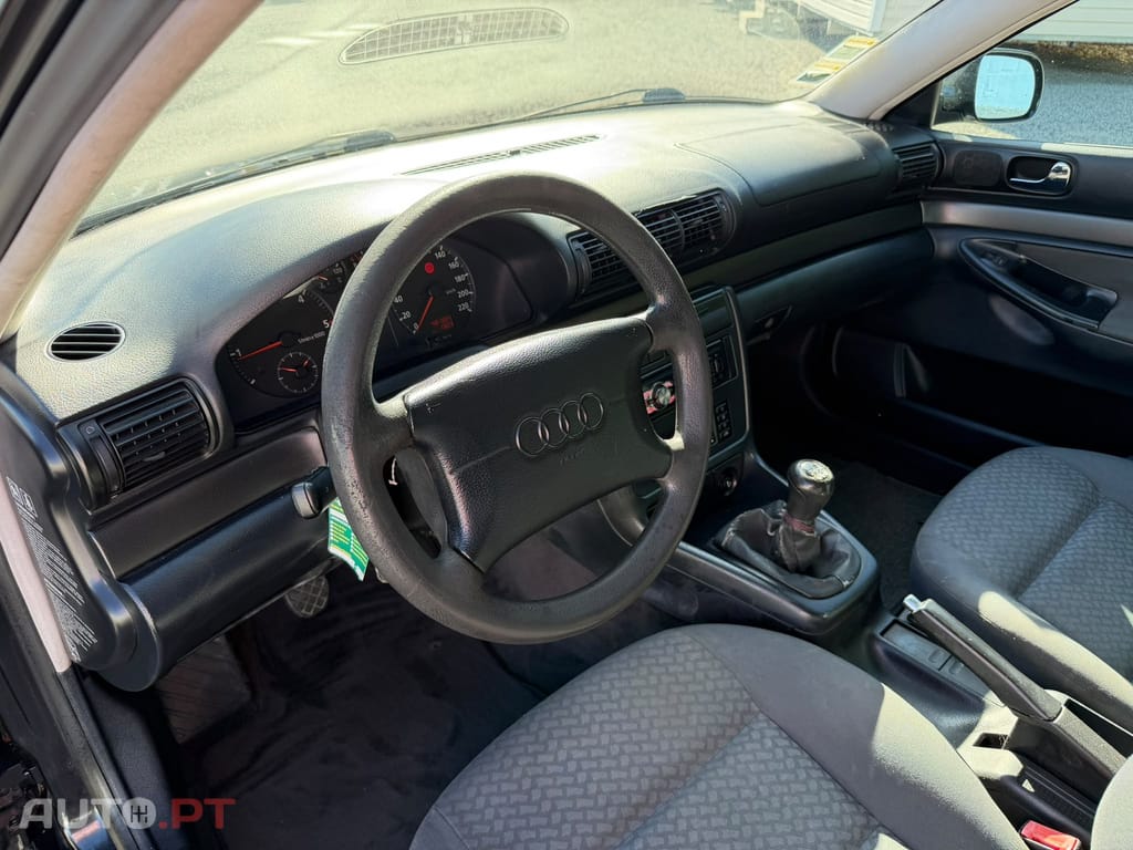 Audi A4 1.9 TDI Confort