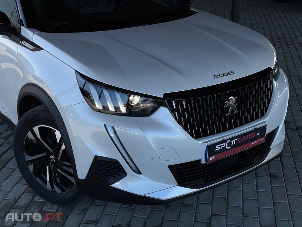 Peugeot 2008 1.2 PureTech GT