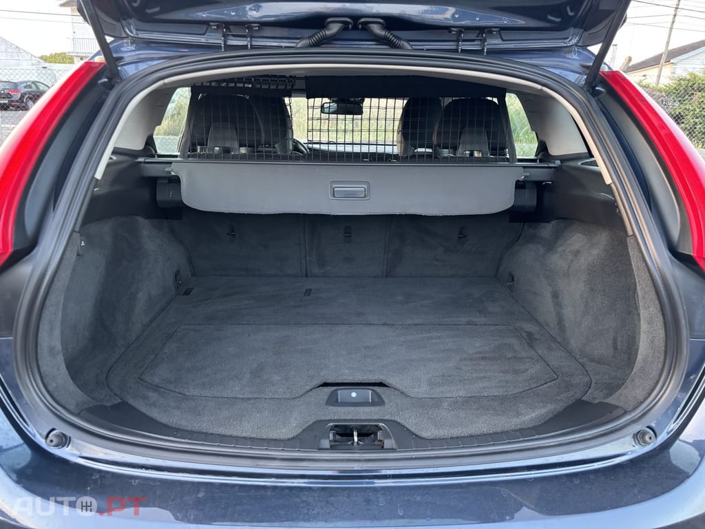 Volvo V60 D2 Momentum