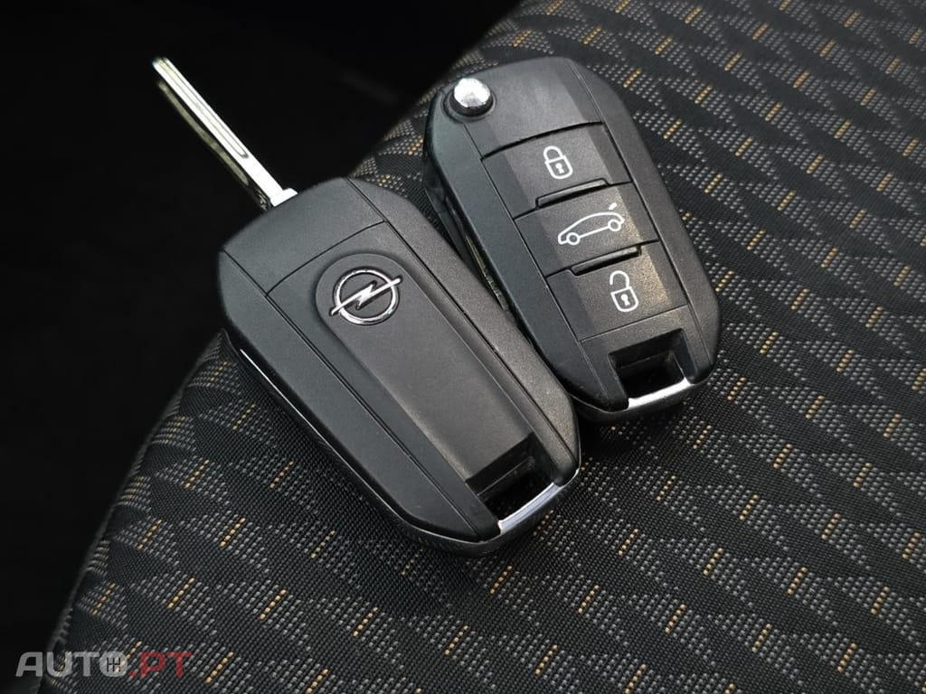 Opel Crossland X 1.2 Innovation