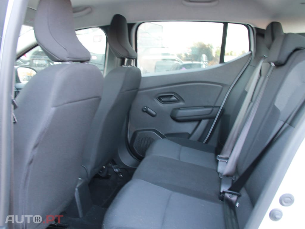 Dacia Sandero 1.0 SCe Essential