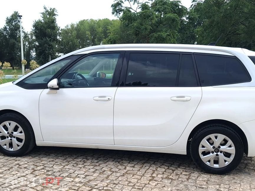 Citroen C4 SpaceTourer 1.5 BlueHDi Shine EAT8