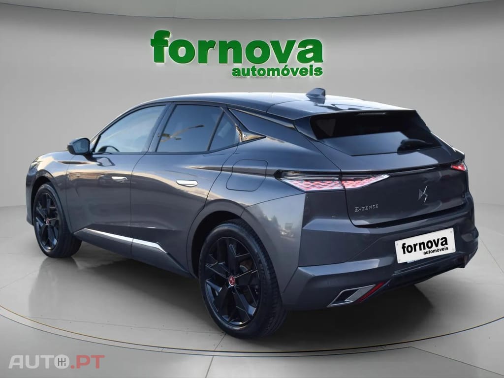DS DS4 E-Tense Performance Line EAT8