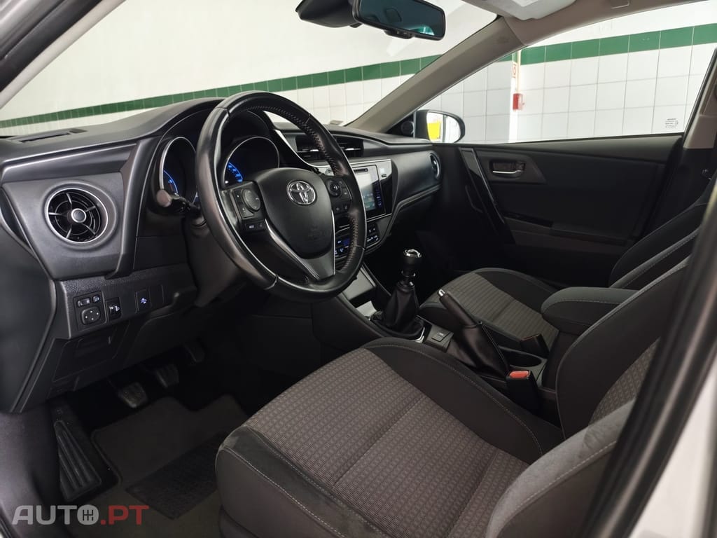 Toyota Auris Touring Sports 1.4 D-4D Comfort+Pack Sport