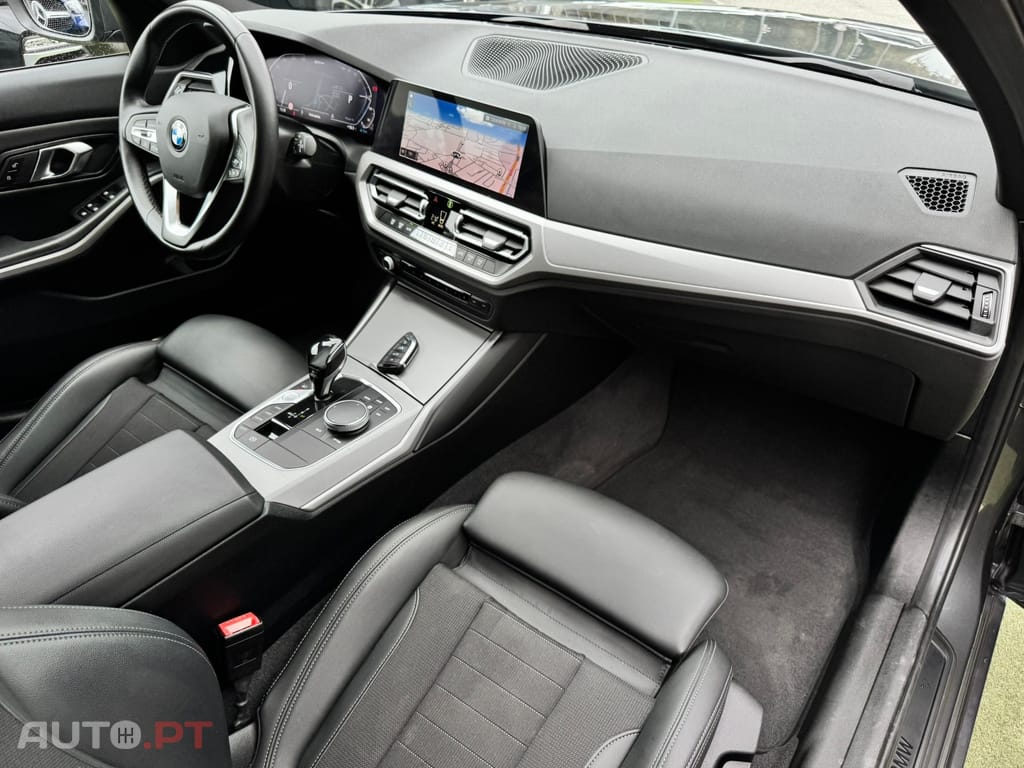 BMW 320 e Touring Auto