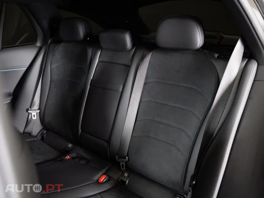 Mercedes-Benz E 300 e Station