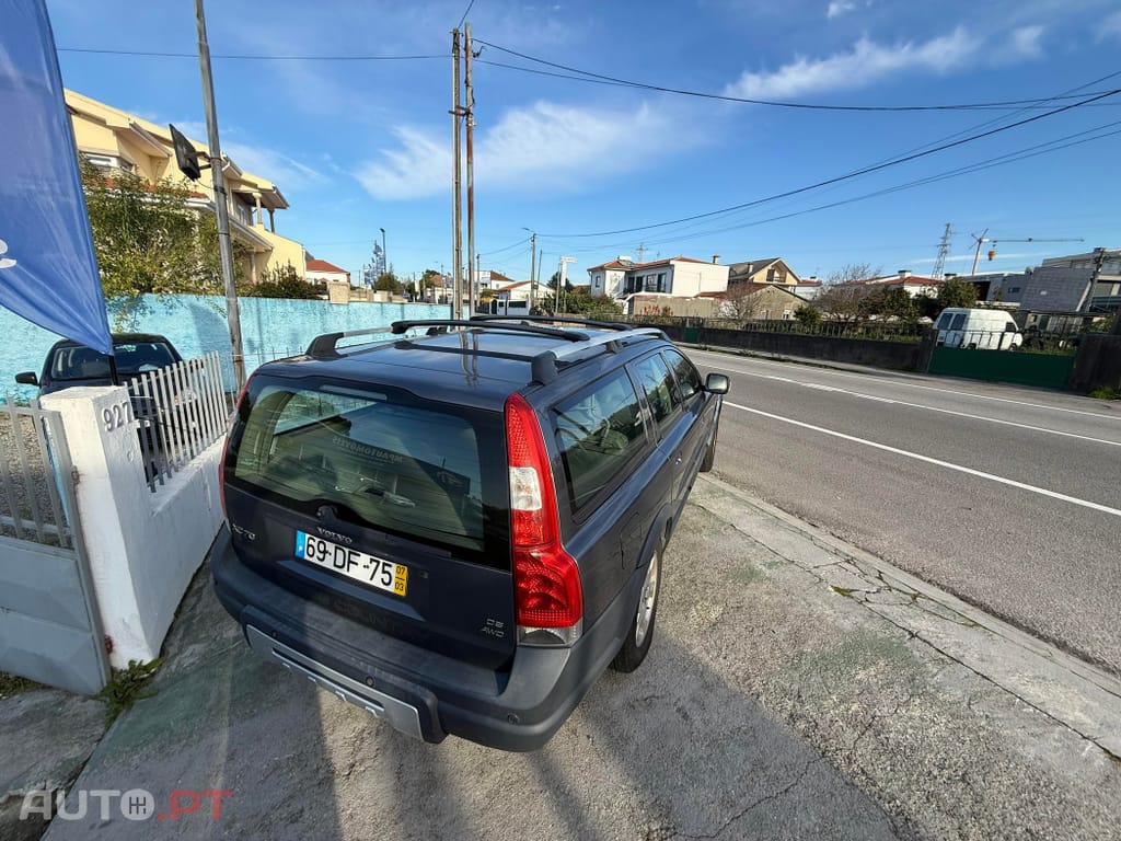 Volvo XC70 2.4 D5 Nivel 2