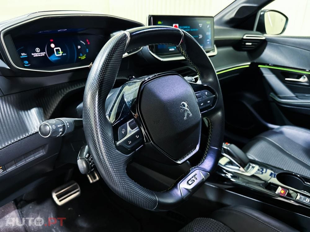 Peugeot E-208 50 kWh GT Pack