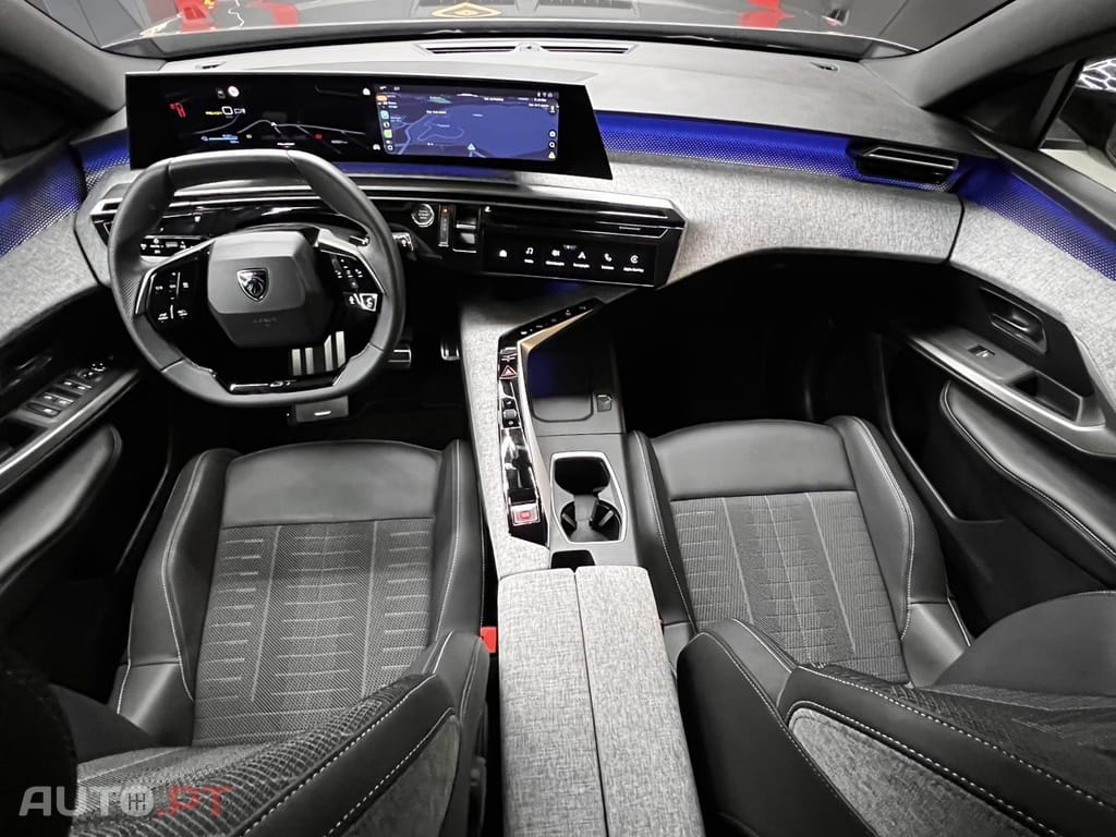 Peugeot E-3008 73 kWh GT