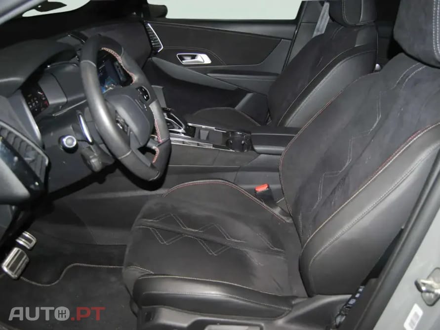 DS DS7 E-Tense Performance Line