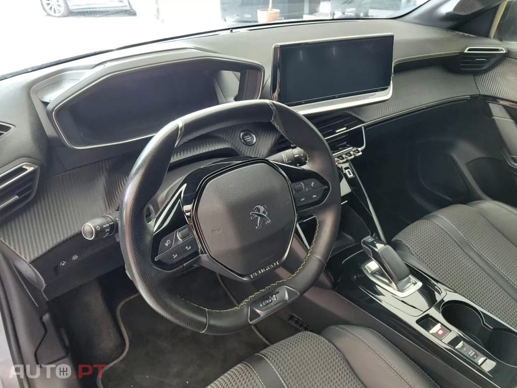 Peugeot E-208 50 kWh GT Pack