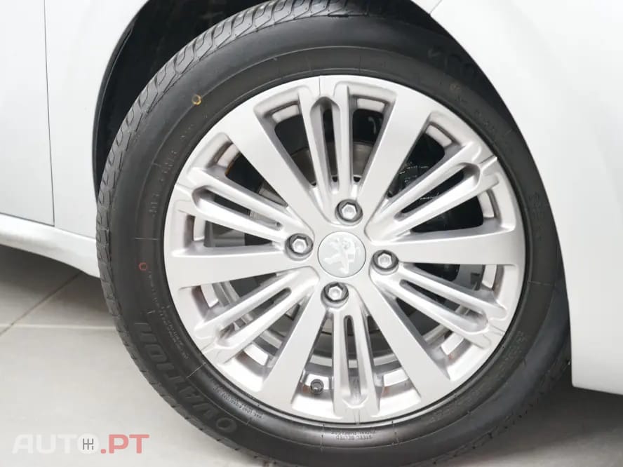 Peugeot 208 1.6 BlueHDi Active