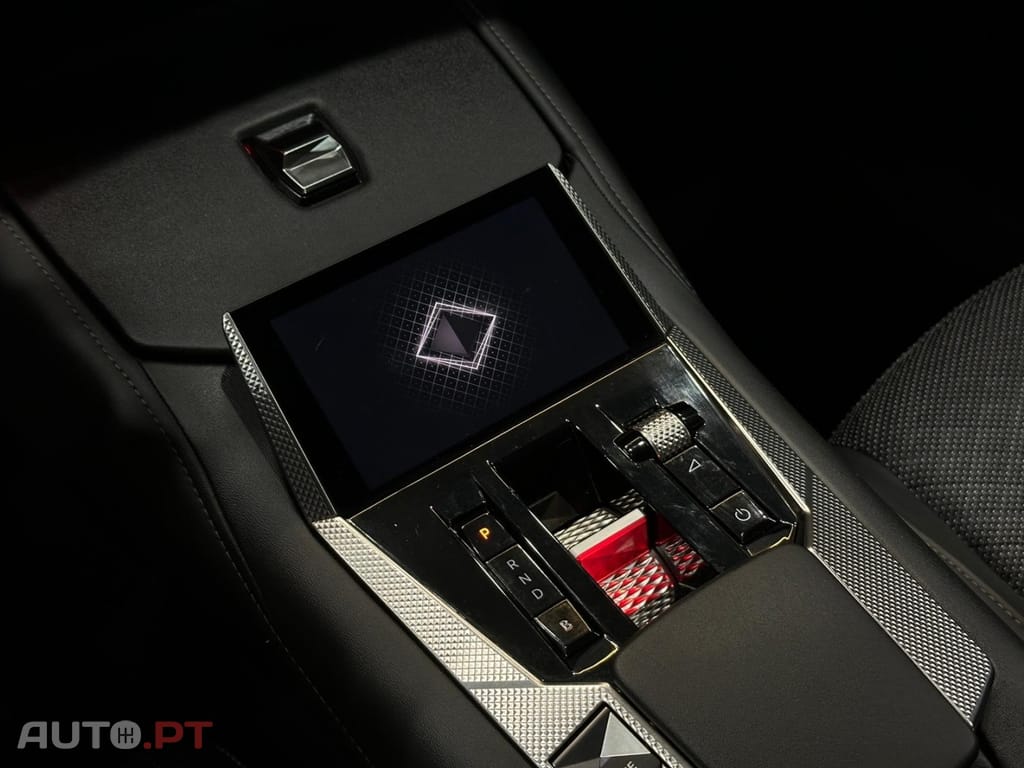 DS DS4 E-Tense Trocadero Cross EAT8