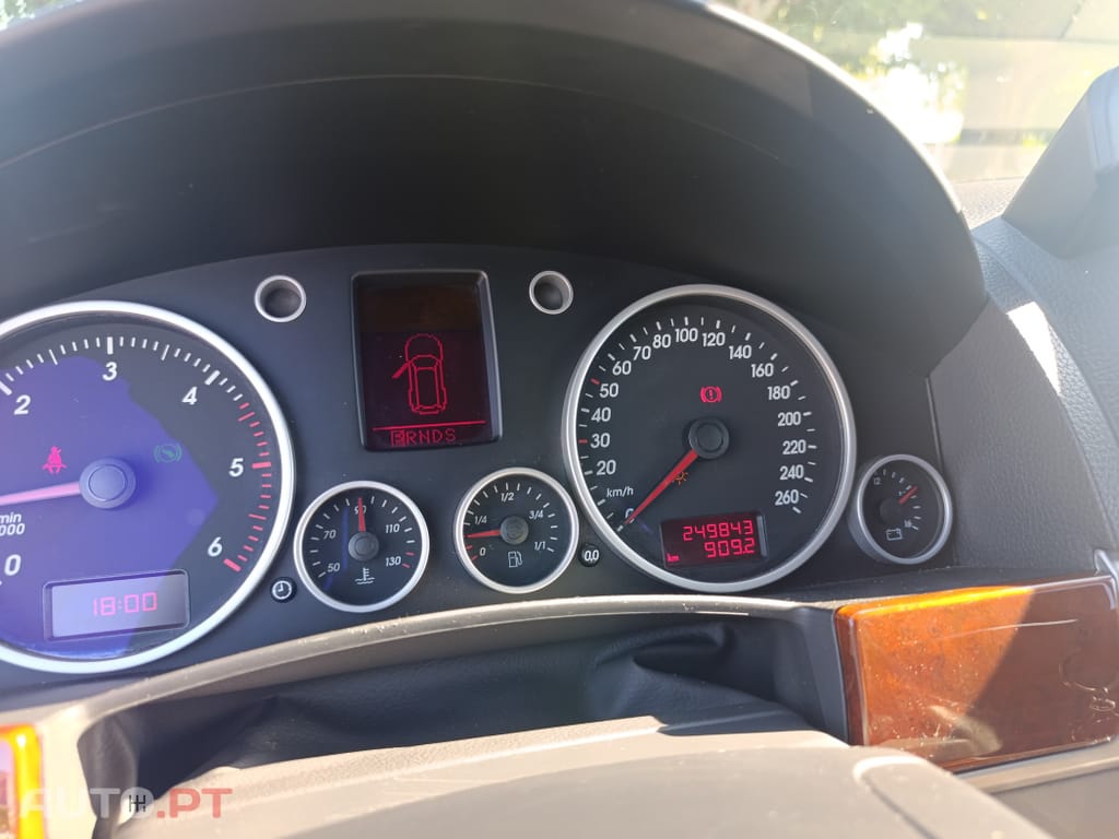 Volkswagen Touareg 2.5 TDi Tiptronic