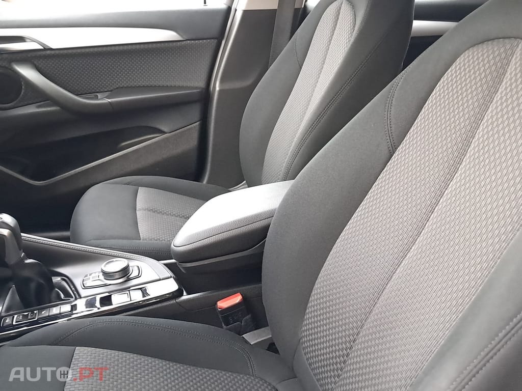 BMW X2 xDrive25e Advantage Plus