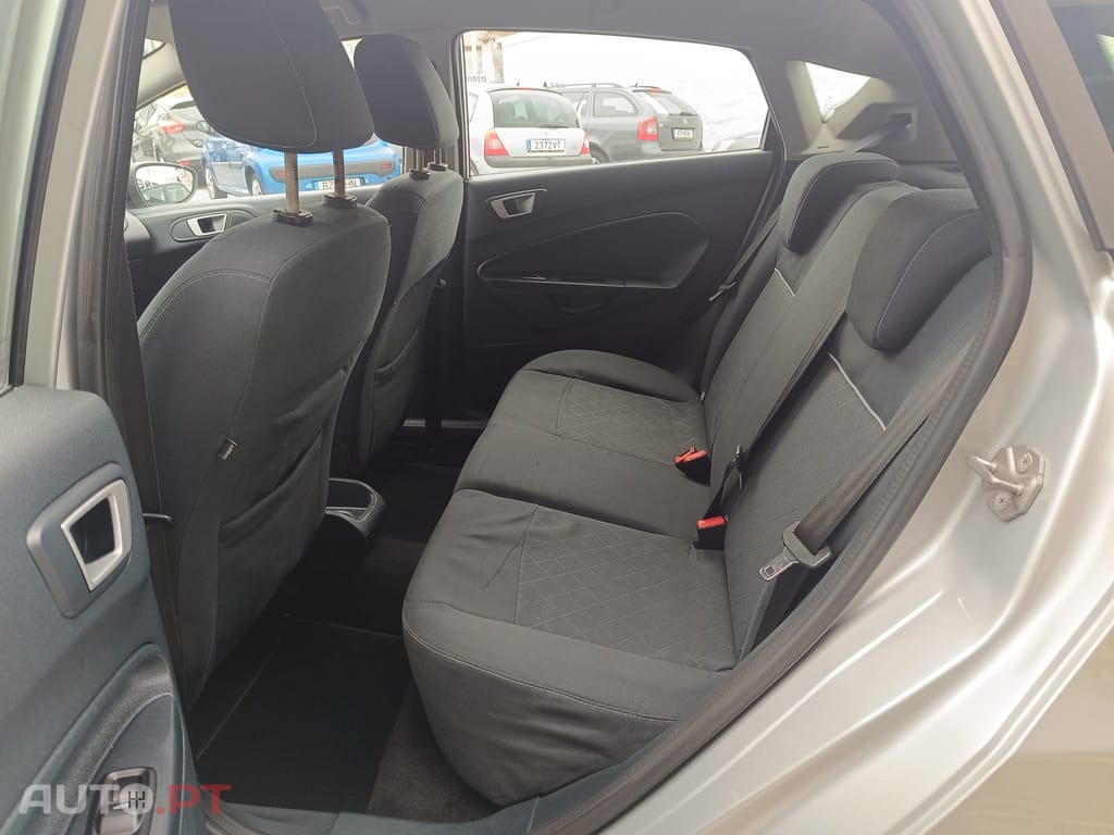 Ford Fiesta 1.4 TDCI Titanium