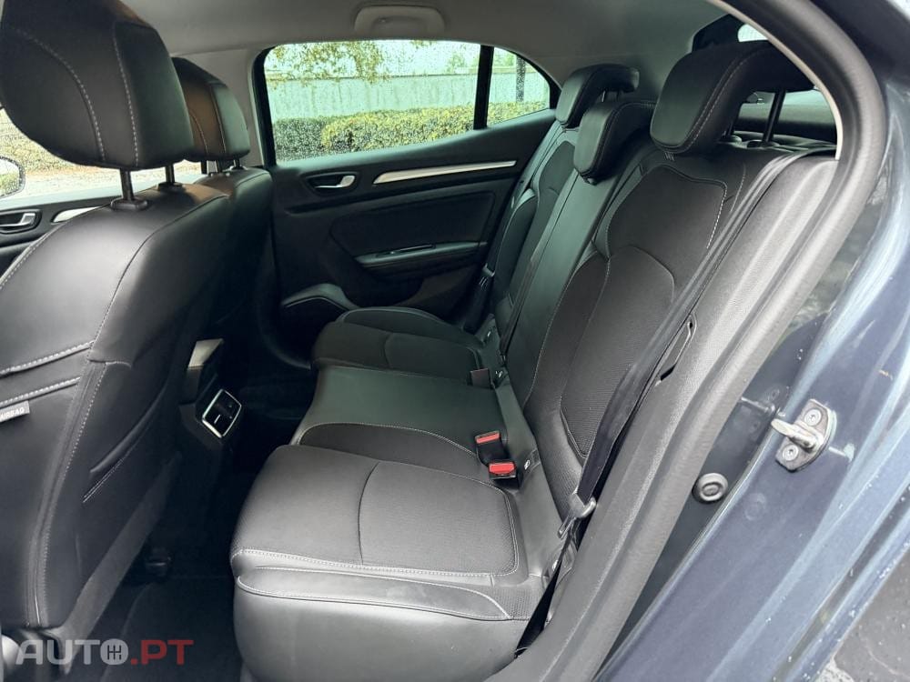 Renault Mégane TCe 140 GPF EDC TECHNO