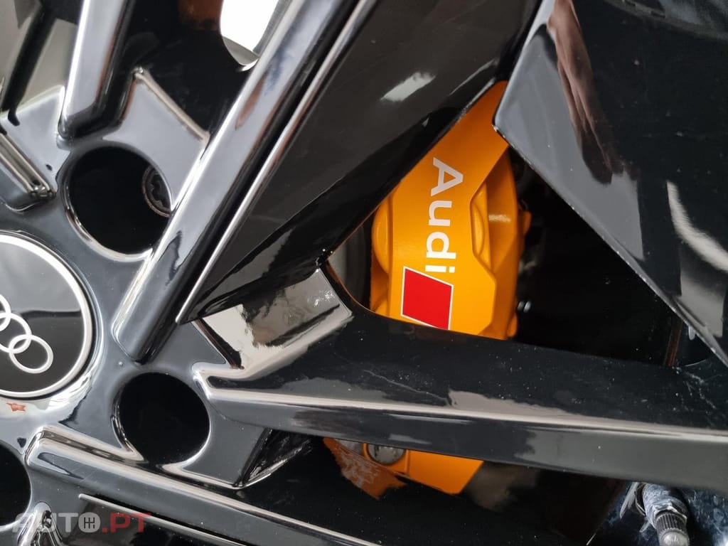 Audi RS E-Tron GT quattro