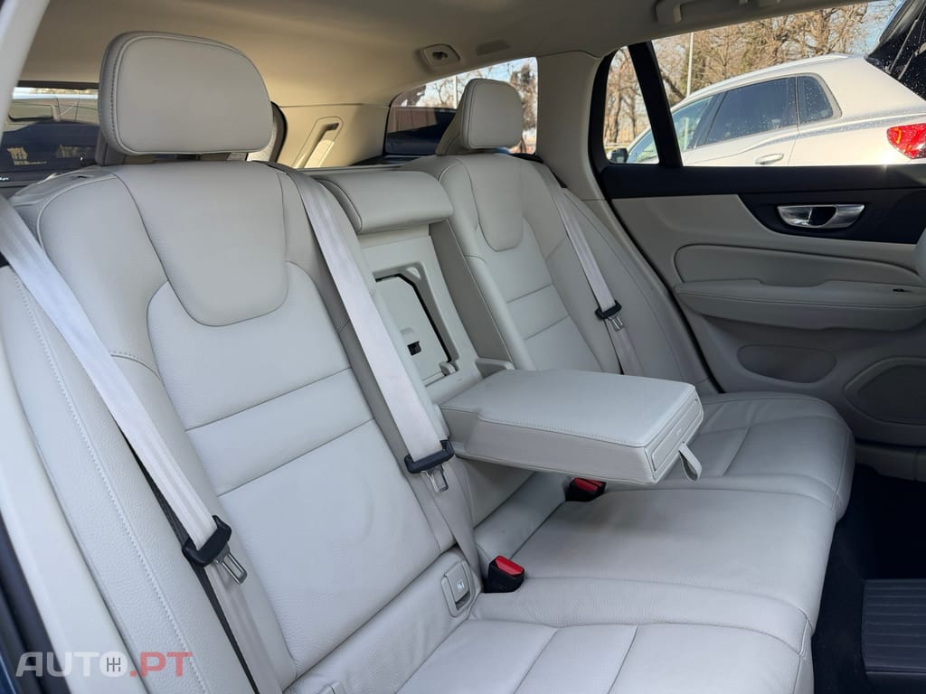 Volvo V60 2.0 T6 AWD TE Plus Bright