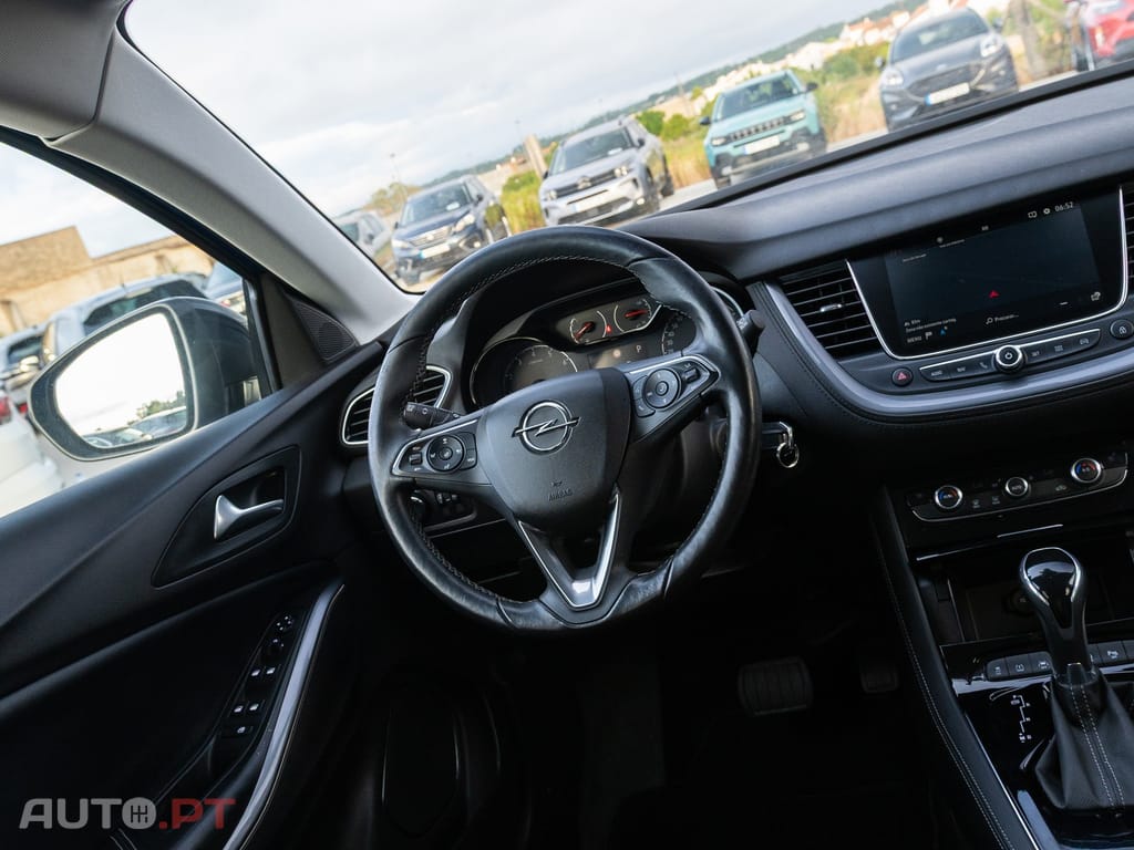 Opel Grandland (X) 1.2 T Innovation AT