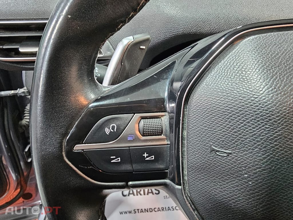 Peugeot 5008 1.5 BlueHDi Allure EAT8