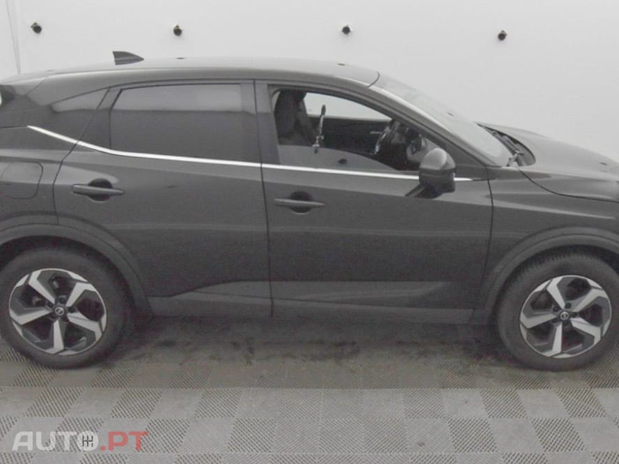Nissan Qashqai 1.3 DIG-T MHEV Xtronic N-Connecta