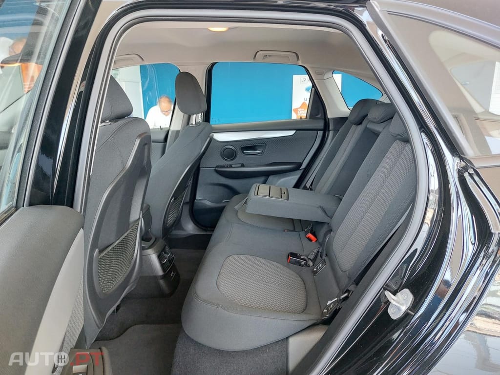 BMW 225 Advantage