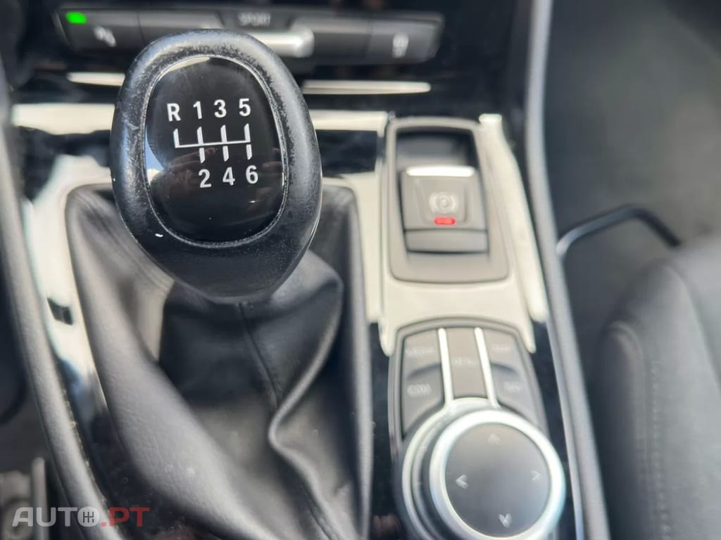 BMW 216 d Advantage