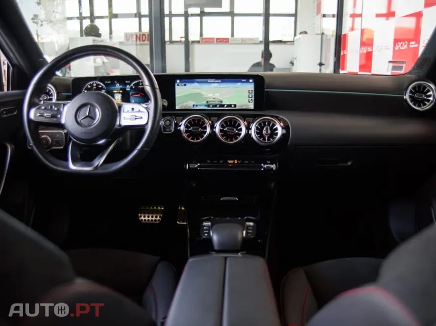 Mercedes-Benz A 180 d AMG Line