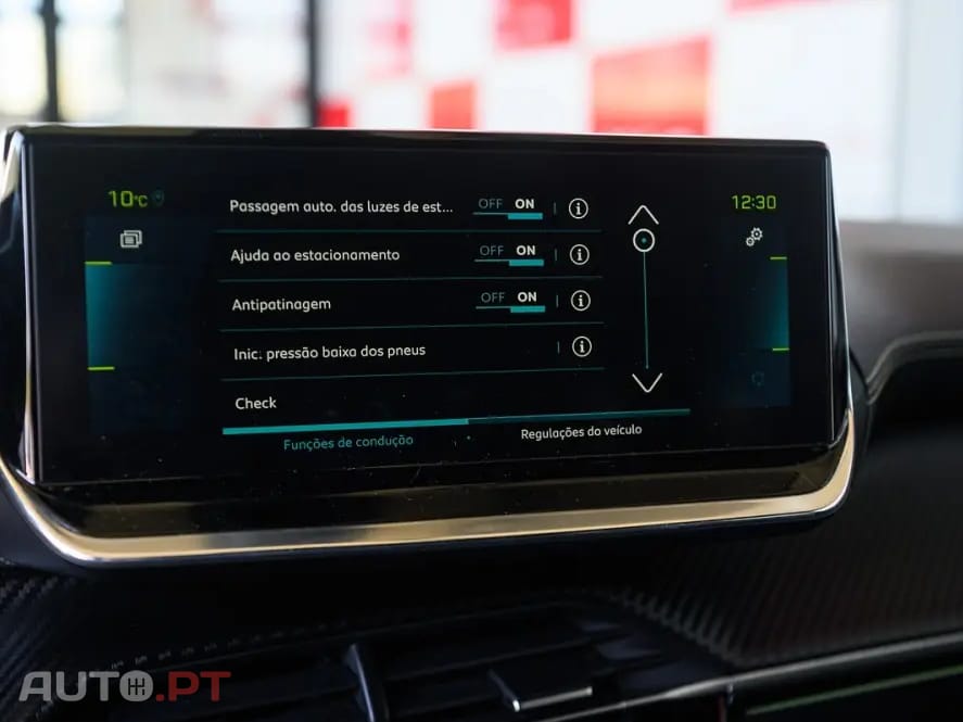 Peugeot E-2008 50 kWh GT Pack