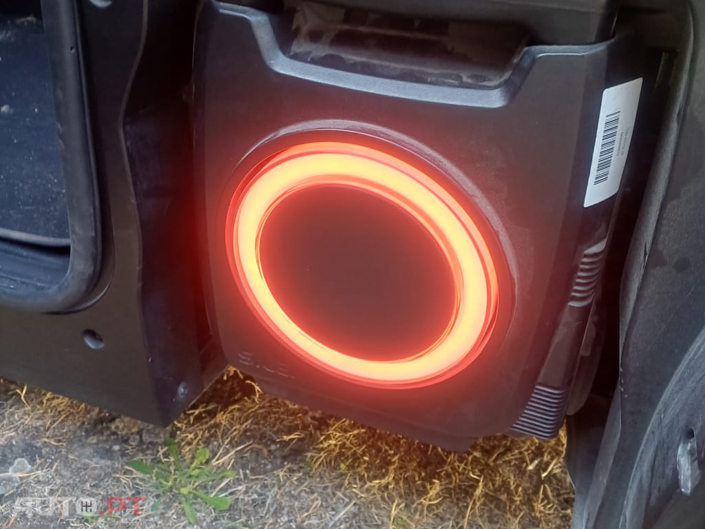 XEV Yoyo Silence S04 L7E