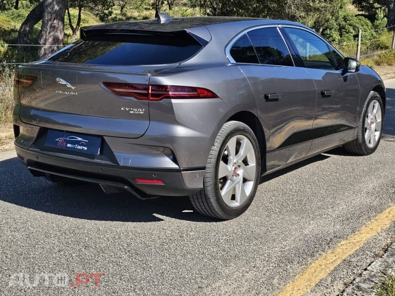 Jaguar I-Pace EV400 AWD SE