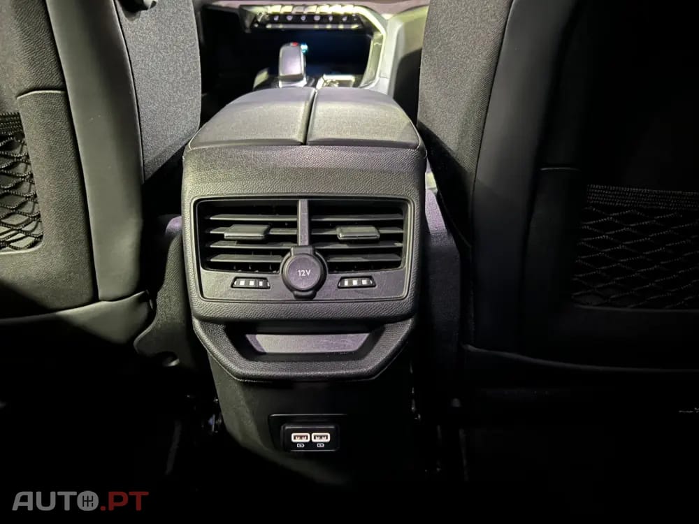 Peugeot 3008 1.6 Hybrid GT Pack e-EAT8