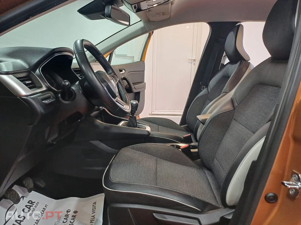 Renault Captur 1.0 TCe Intens