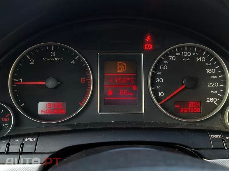 Audi A4 2.0 TDI S-line