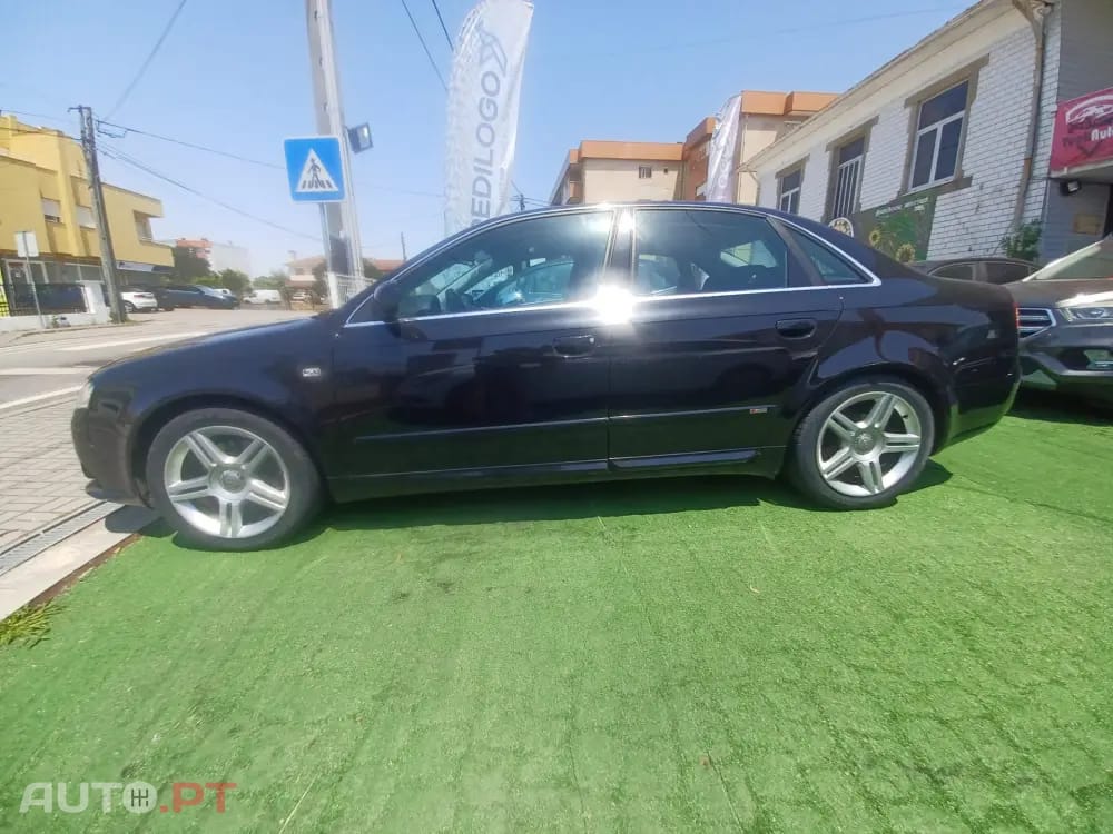 Audi A4 2.0 TDI S-line