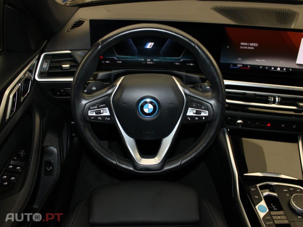 BMW i4 BZ28MN