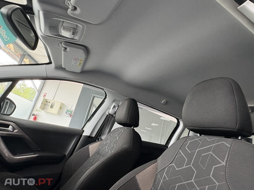 Peugeot 2008 1.2 PureTech Style