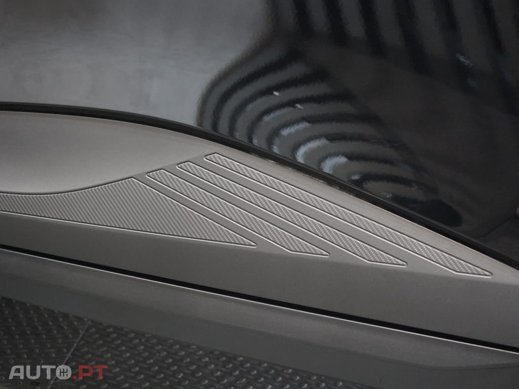 MG MG4 64 kWh Luxury