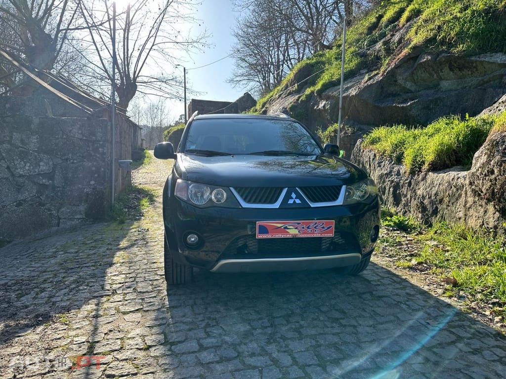 Mitsubishi Outlander 2.0 DI-D Intense 4WD