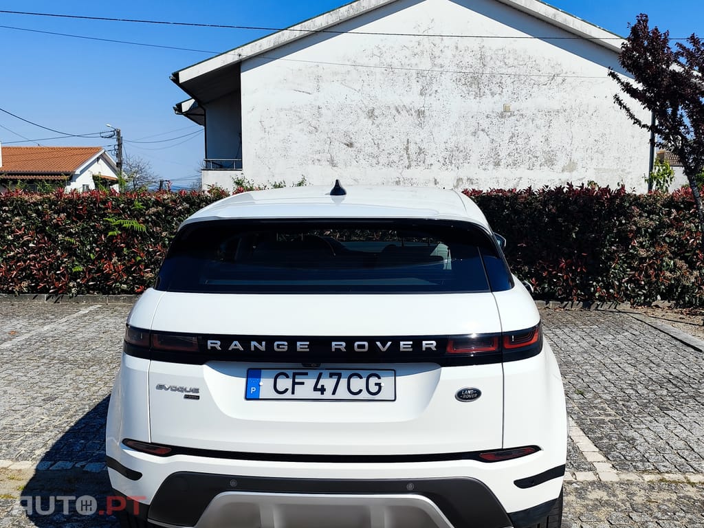 Land Rover Evoque P300