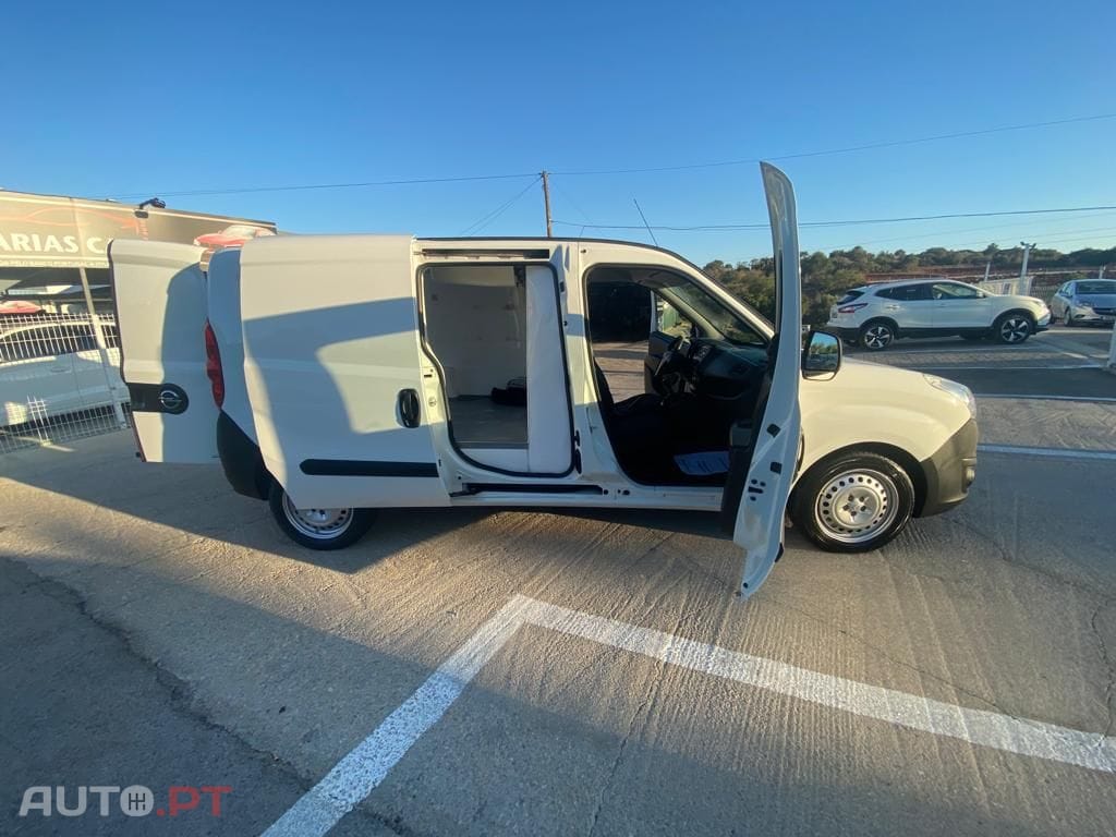 Opel Combo 1.6 CDTi