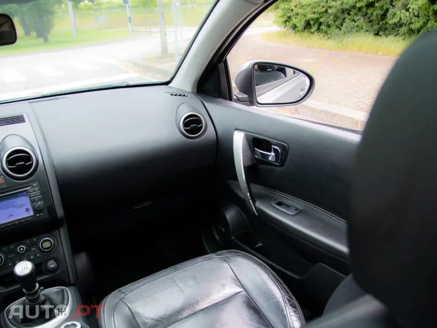 Nissan Qashqai +2 2.0 DCi PREMIUM Sport