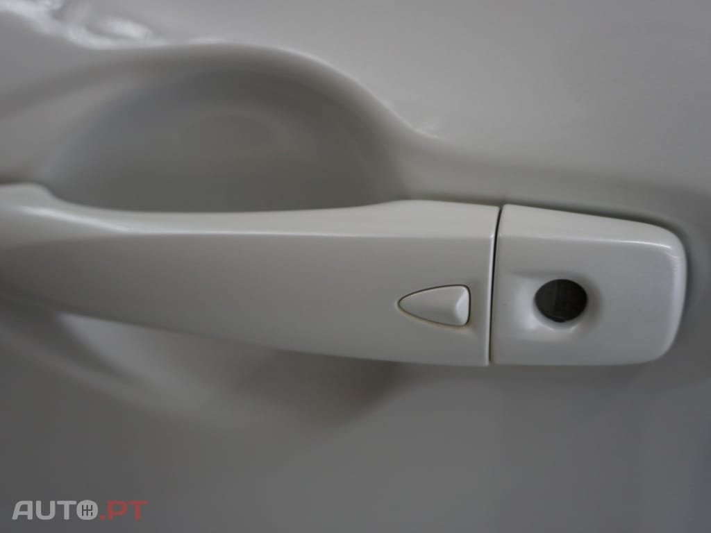 Nissan Qashqai 1.5 dCi N-Connecta 18