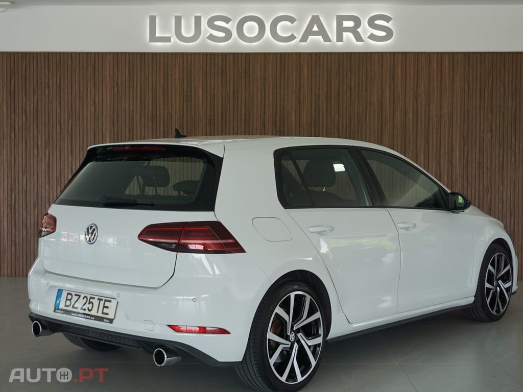 Volkswagen Golf 2.0 TSi GTi Performance
